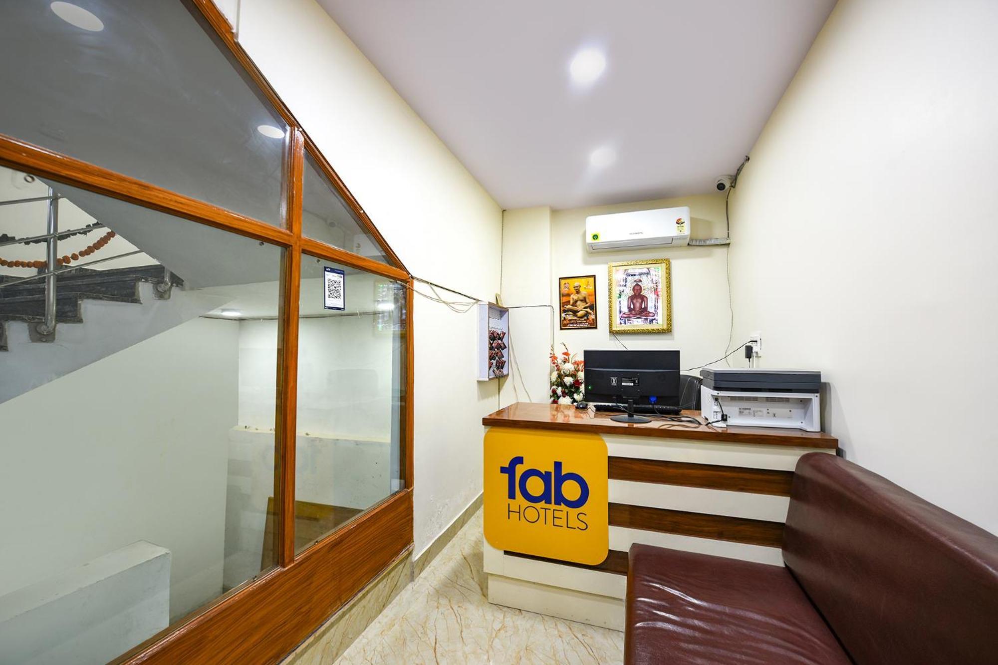 Fabhotel Mona International Yeni Delhi Dış mekan fotoğraf